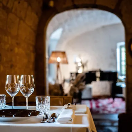 Hotel Restaurant De Bouilhac 4*