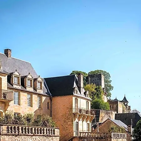 Hotel De Bouilhac 4*
