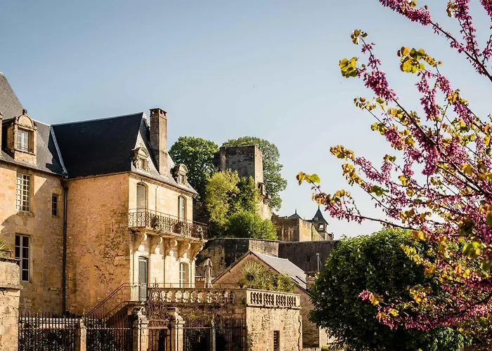 Hotel De Bouilhac 4*